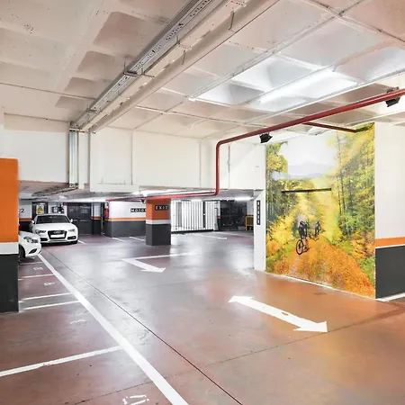 Western Premier Cmc Готель 4*