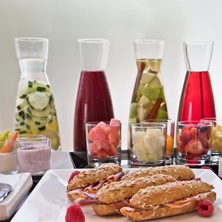 Western Premier Cmc Szálloda Girona