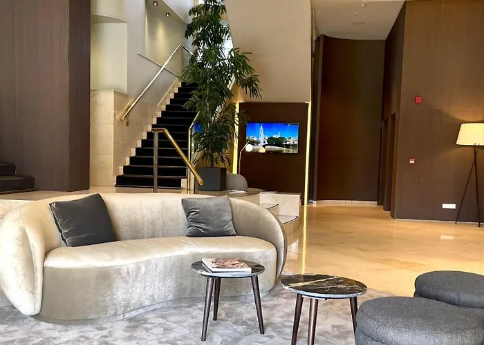 Hotel Western Premier Cmc 4*