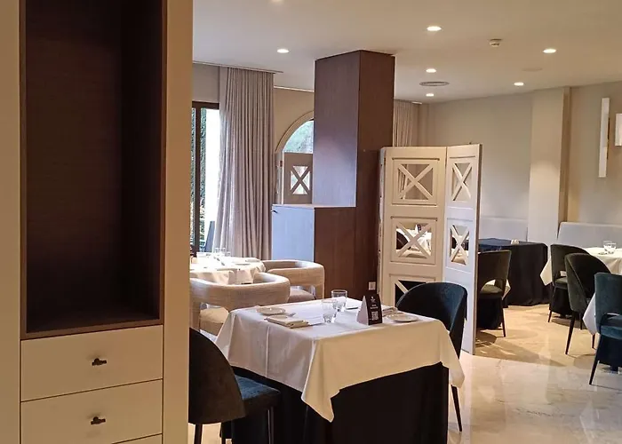 Western Premier Cmc Hotel 4*