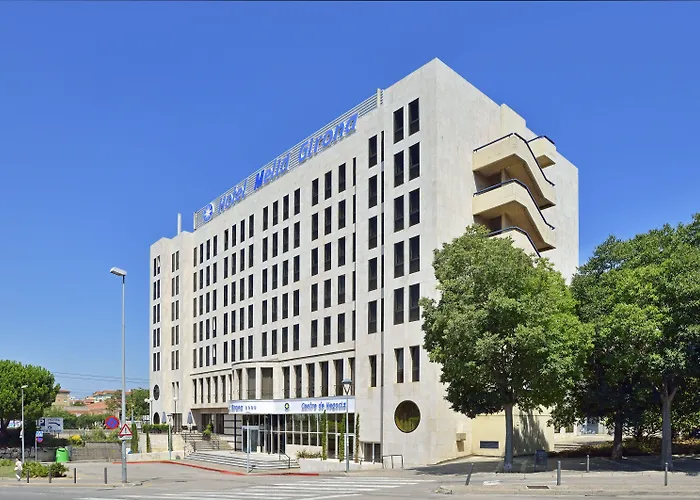 Western Premier Cmc 4* Girona