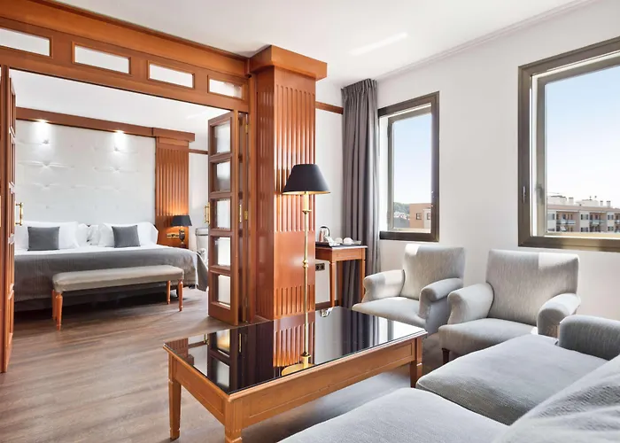 Western Premier Cmc Hotel Girona